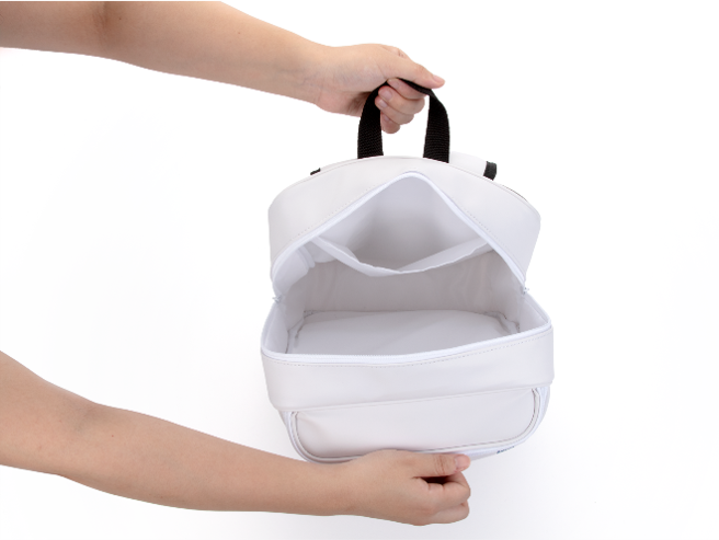 GOCHA gashapon machine backpack (accepting pre-order)